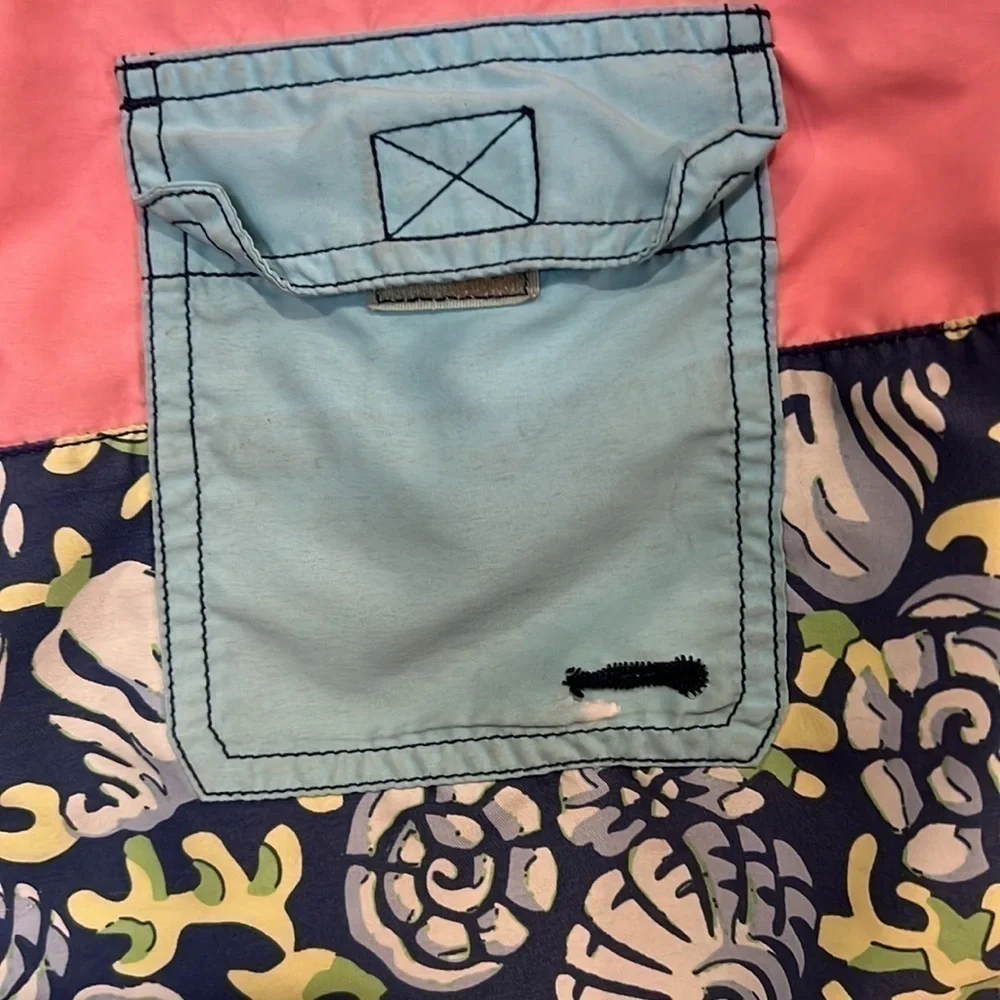 VINEYARD Vines Men’s Swimsuit, Size M